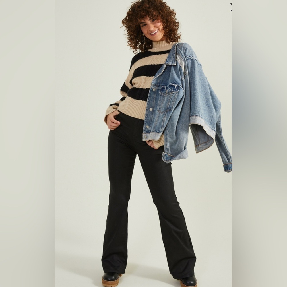 New with tags altard state Clara coated flares size 0